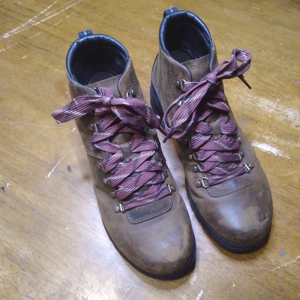 Ariat Leather Hiking Boots Brown size 9